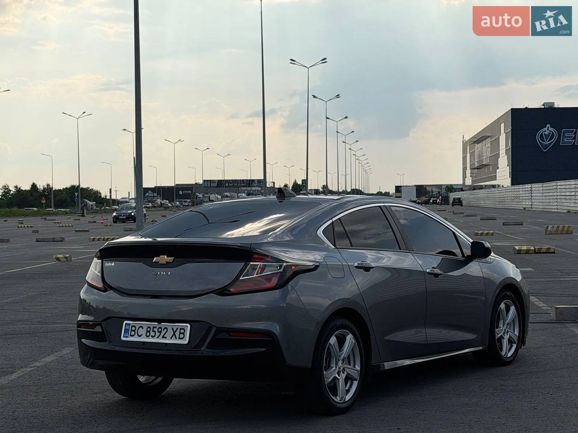 2018 Chevrolet Volt - мініатюра 9