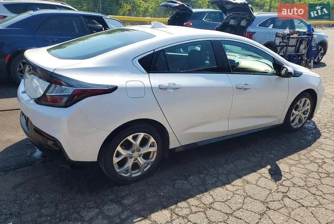2019 Chevrolet Volt - мініатюра 2