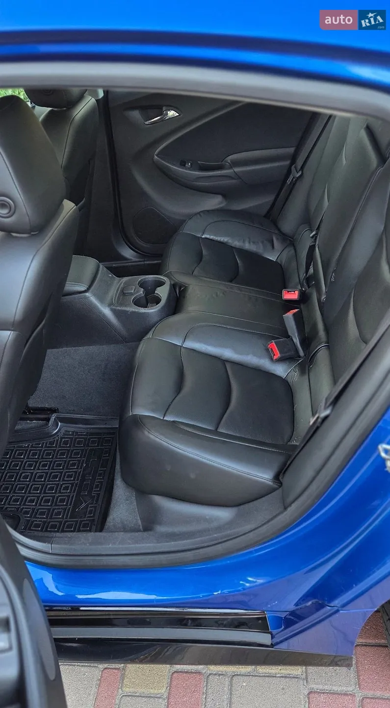 2017 Chevrolet Volt - мініатюра 12