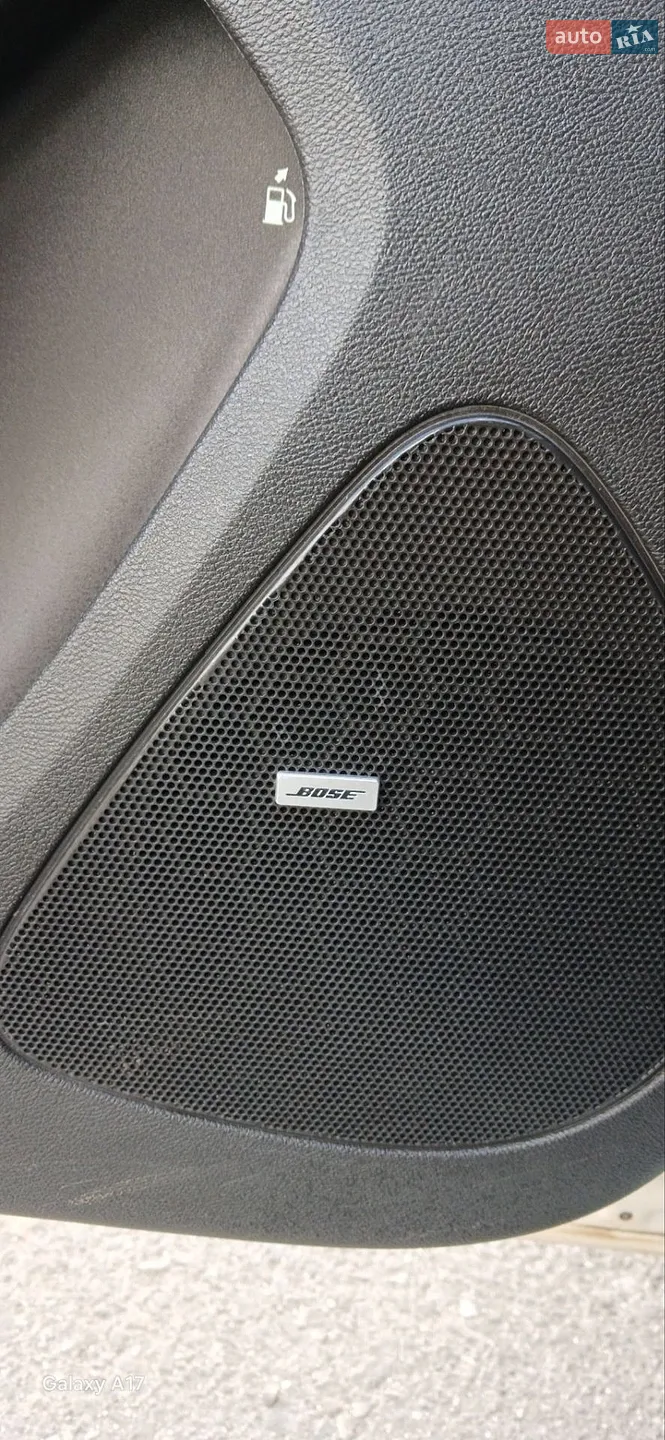 2011 Chevrolet Volt - мініатюра 28