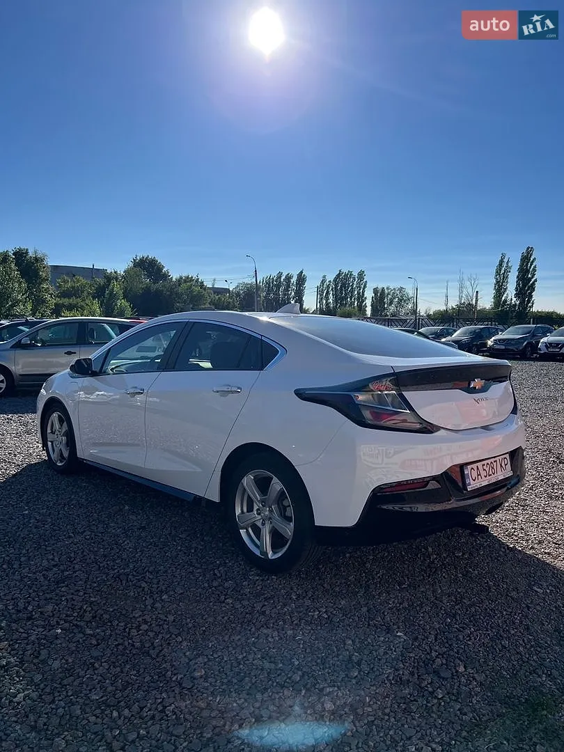 2017 Chevrolet Volt - мініатюра 6
