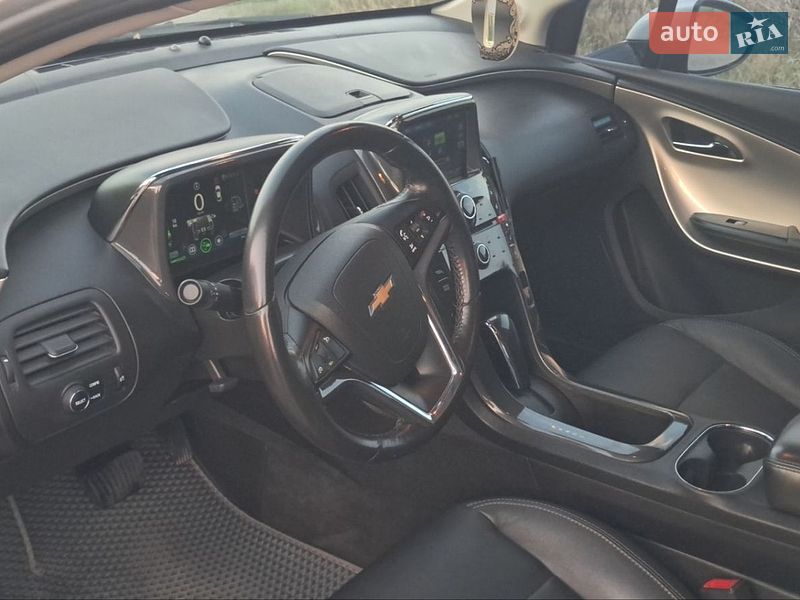 Хетчбек Chevrolet Volt 2014 в Прилуках