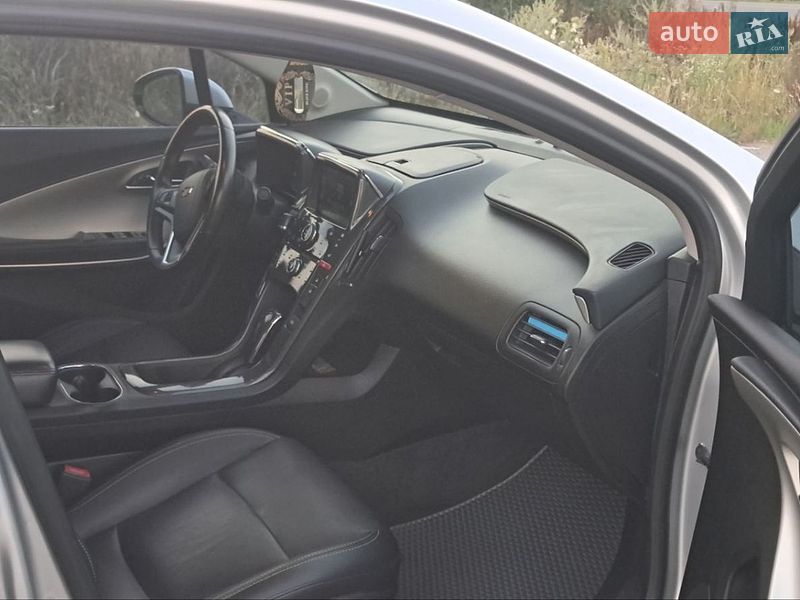 Хетчбек Chevrolet Volt 2014 в Прилуках