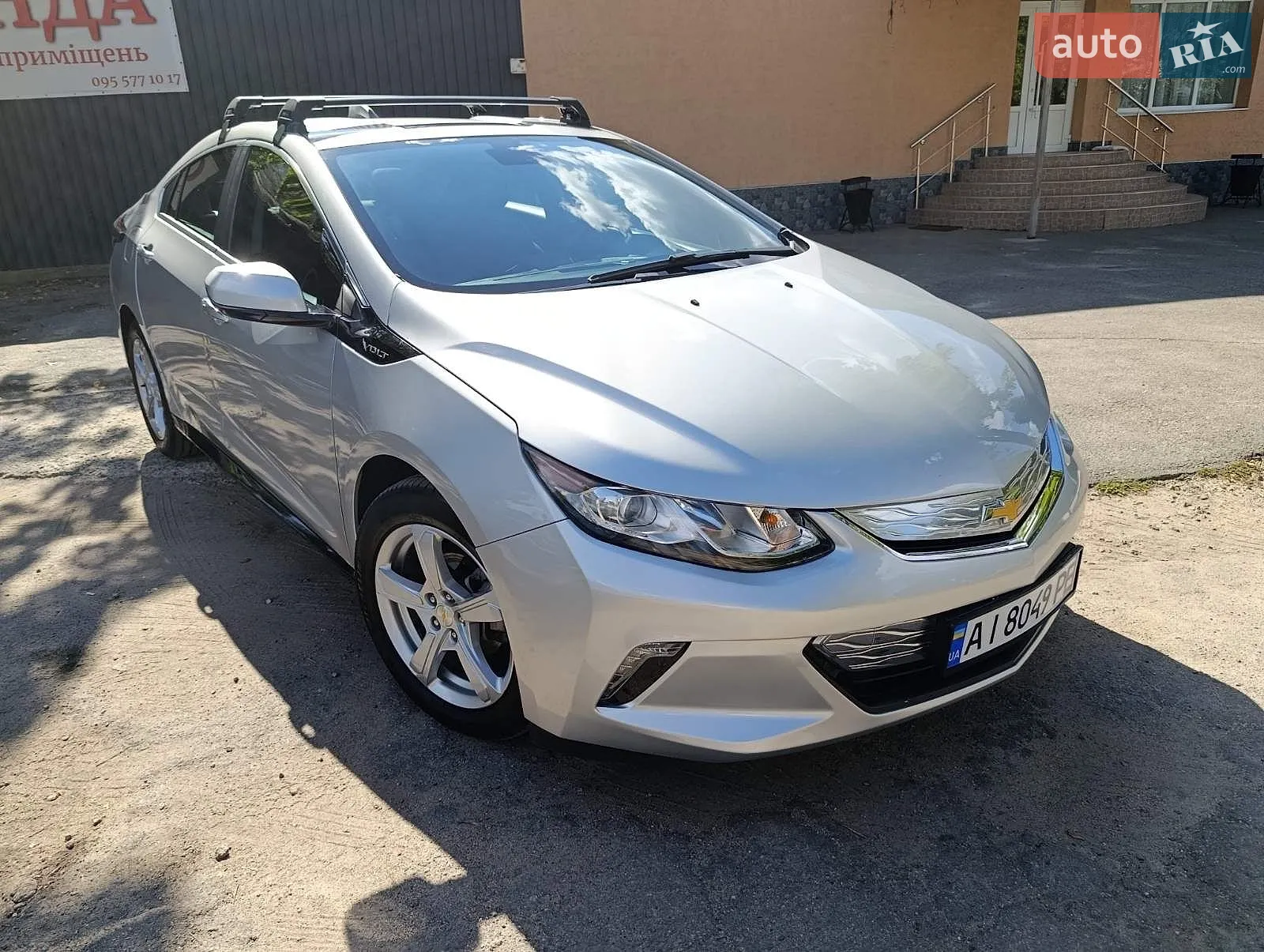 2018 Chevrolet Volt - фото 1