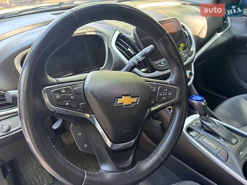Хетчбек Chevrolet Volt 2016 в Києві