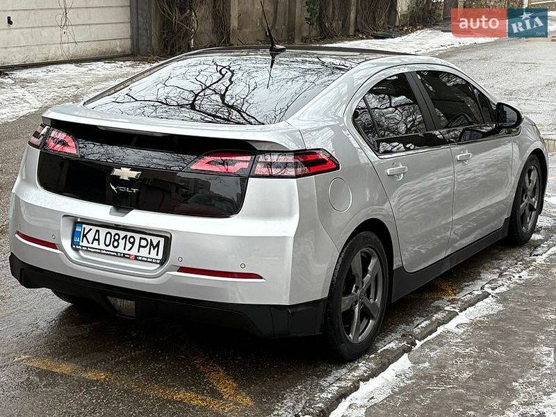 Хэтчбек Chevrolet Volt 2010 в Одессе