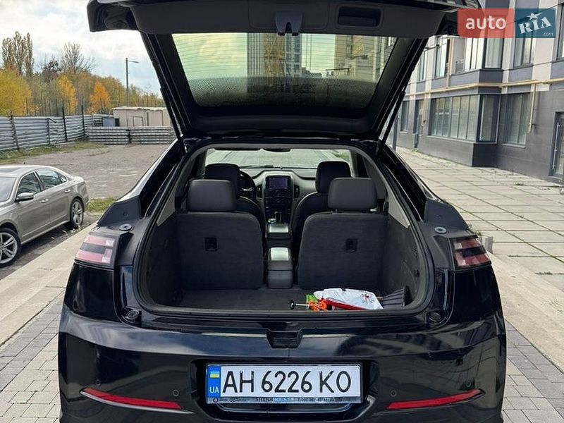 Хэтчбек Chevrolet Volt 2012 в Луцке