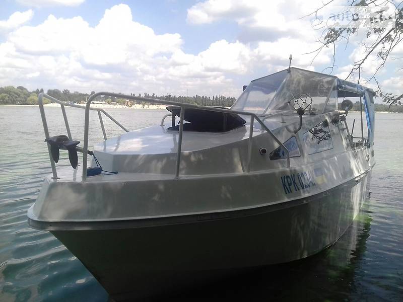 Катер Чибис Чибис 2016 в Полтаве фото Катер Чибис Чибис 2016 в Полтаве