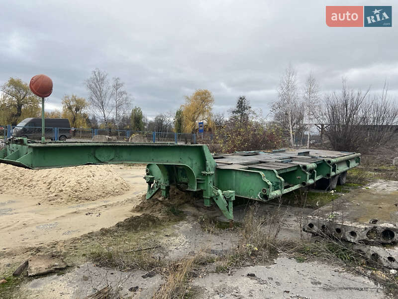 Лафет ЧМЗАП 9399 1983 в Ватутино