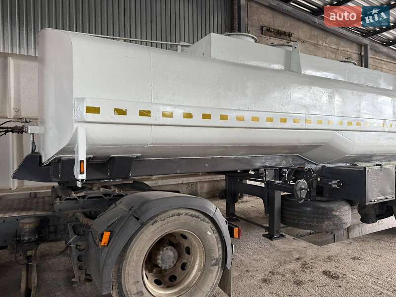 Цистерна полуприцеп ЧМЗАП 9985 1998 в Виннице
