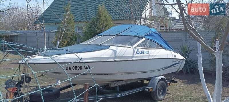 Катер Chris-Craft Capri 1996 в Кременчуці