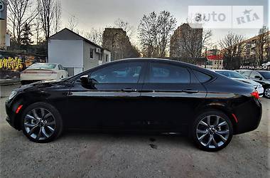 Седан Chrysler 200 2015 в Одессе