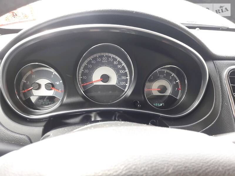 Седан Chrysler 200 2013 в Києві