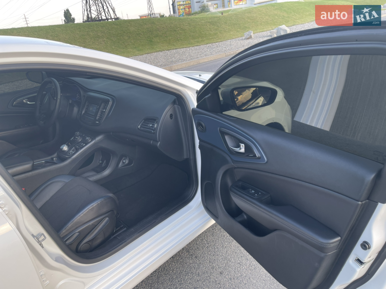 2014 Chrysler 200 - мініатюра 7