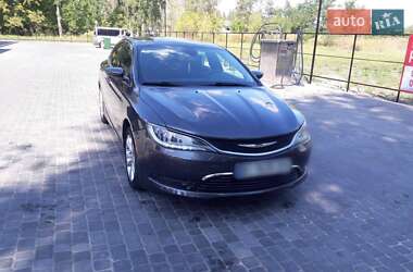 Седан Chrysler 200 2014 в 