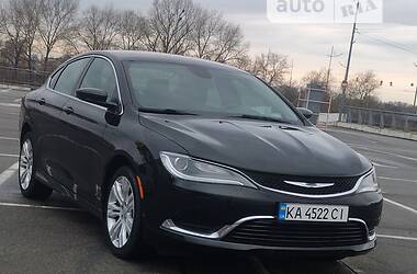 Chrysler 200 2015