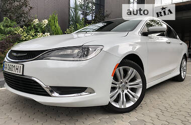 Chrysler 200 Limited 2015