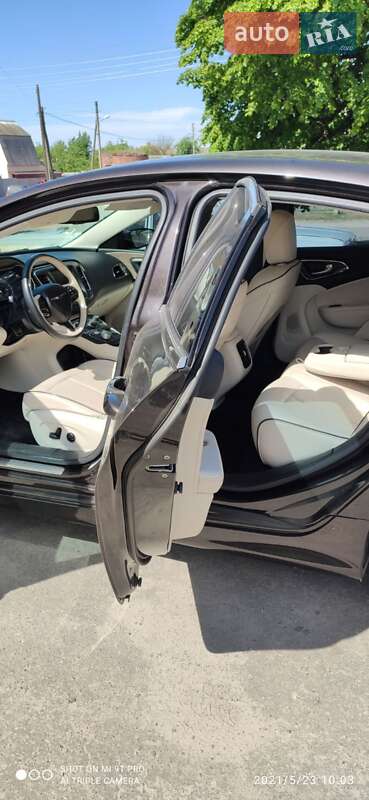 Седан Chrysler 200 2014 в Харькове