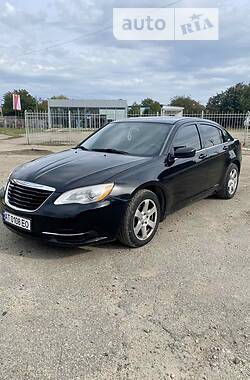Chrysler 200 2013