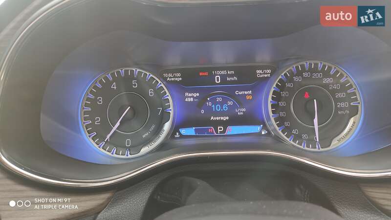 Седан Chrysler 200 2015 в Киеве