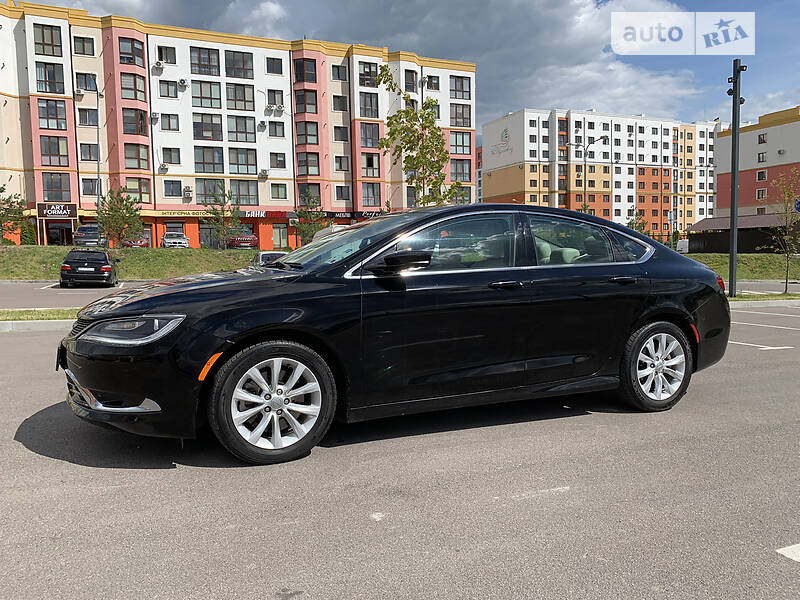 Седан Chrysler 200 2014 в 