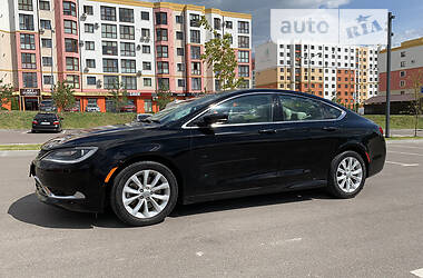Седан Chrysler 200 2014 в 