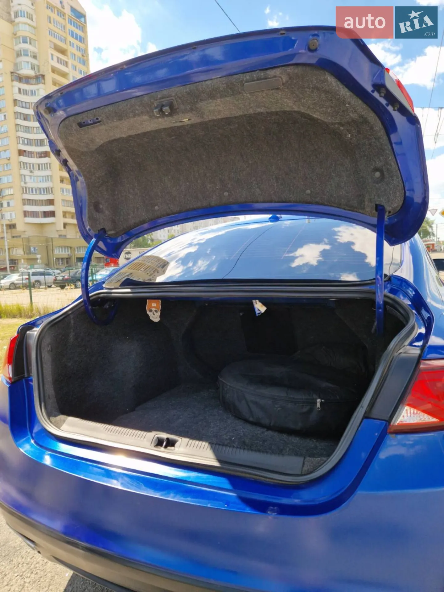 2015 Chrysler 200 - мініатюра 8