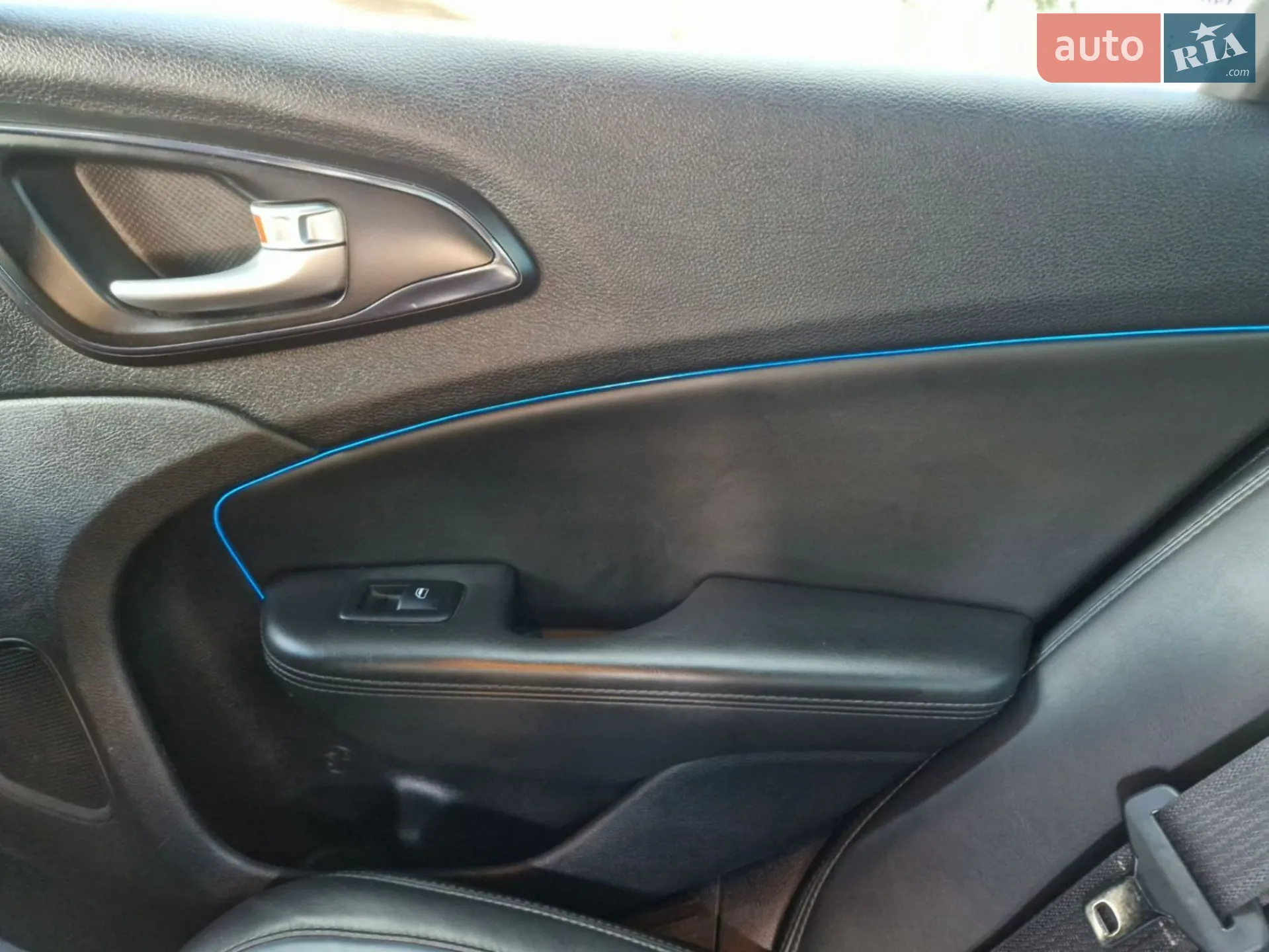 2015 Chrysler 200 - мініатюра 13