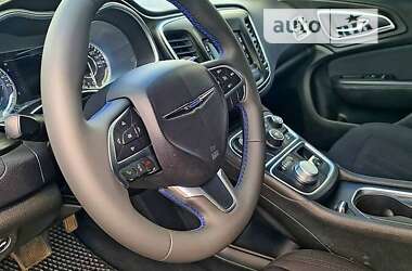 Седан Chrysler 200 2014 в Броварах