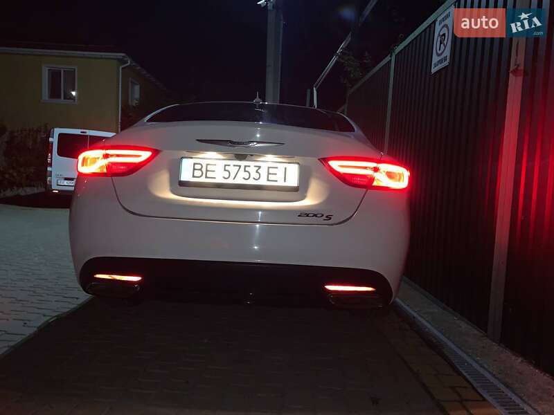 Седан Chrysler 200 2015 в Подільську