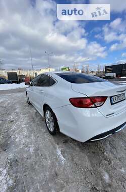 Седан Chrysler 200 2014 в 