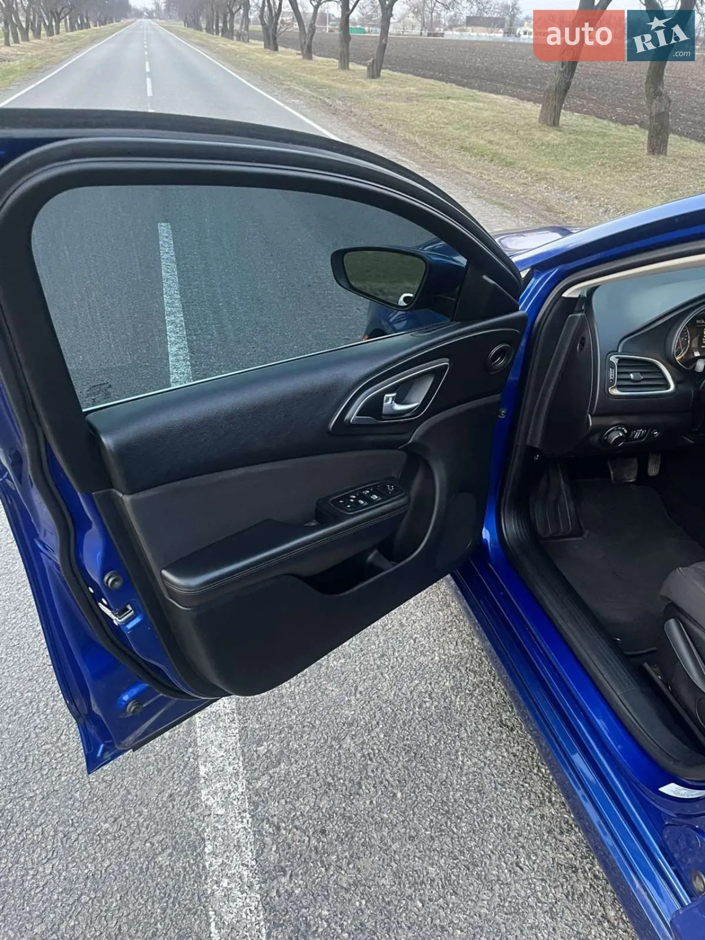 2014 Chrysler 200 - мініатюра 13