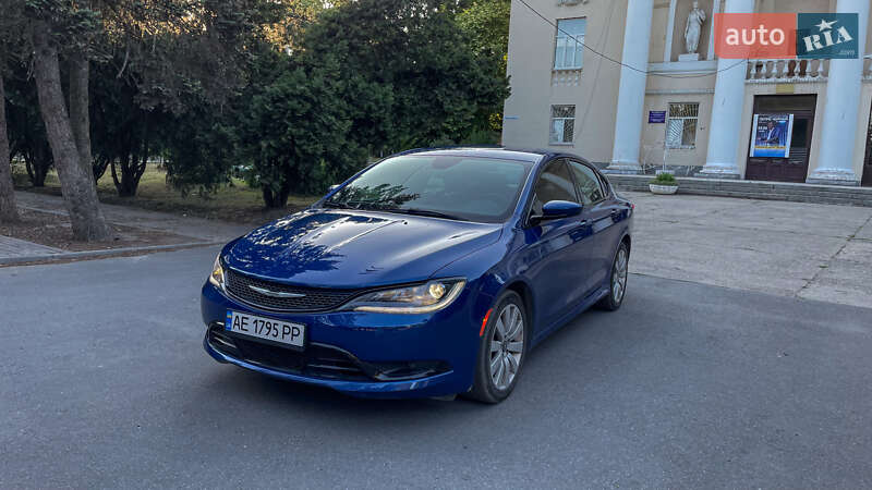 Седан Chrysler 200 2014 в Днепре