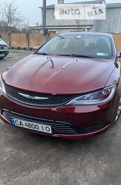 Седан Chrysler 200 2015 в Черкассах