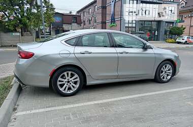 Седан Chrysler 200 2015 в Києві