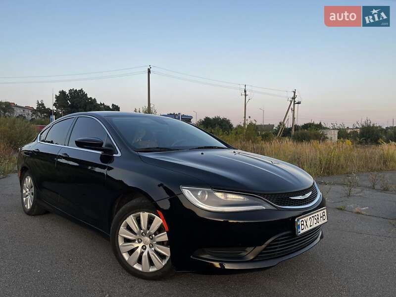 Седан Chrysler 200 2015 в Шепетовке