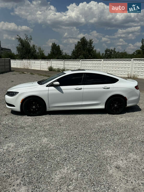 Седан Chrysler 200 2014 в Кривом Роге фото 2 Седан Chrysler 200 2014 в Кривом Роге