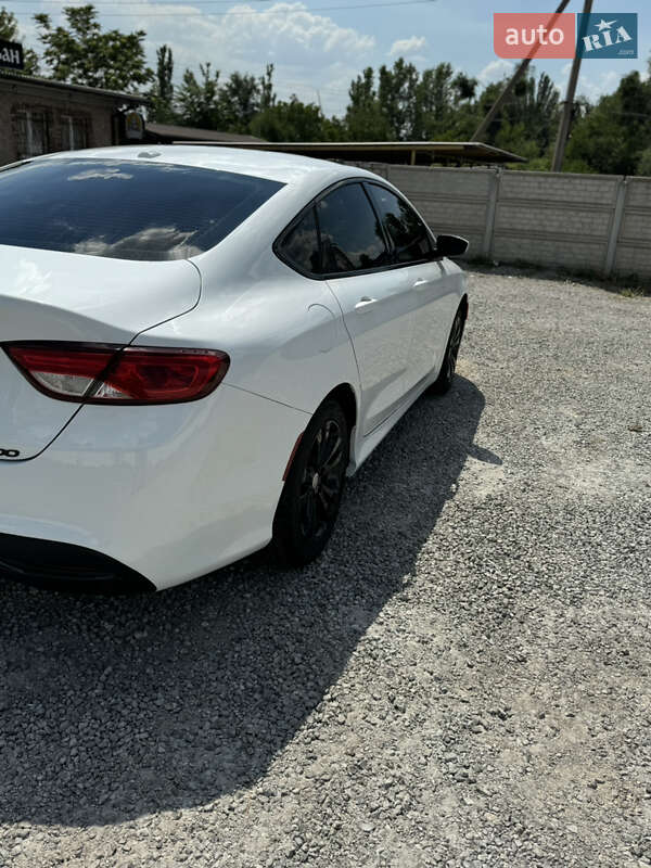 Седан Chrysler 200 2014 в Кривом Роге фото 4 Седан Chrysler 200 2014 в Кривом Роге