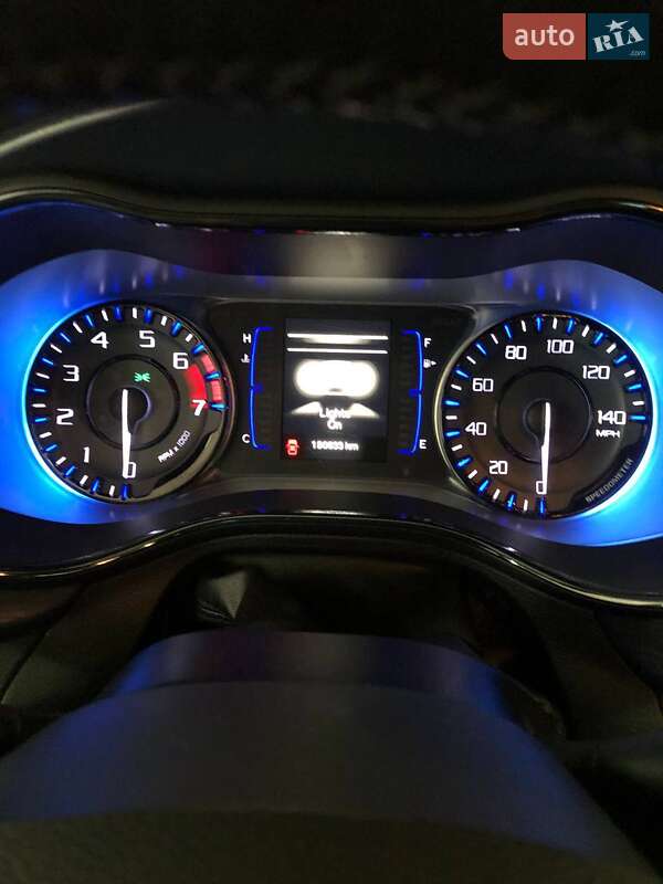 Седан Chrysler 200 2015 в Одессе