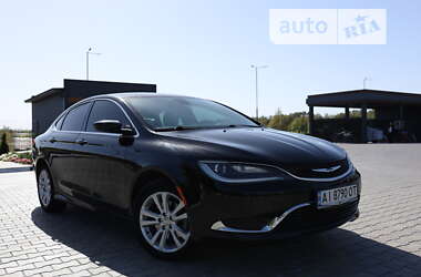 Седан Chrysler 200 2015 в Желтых Водах