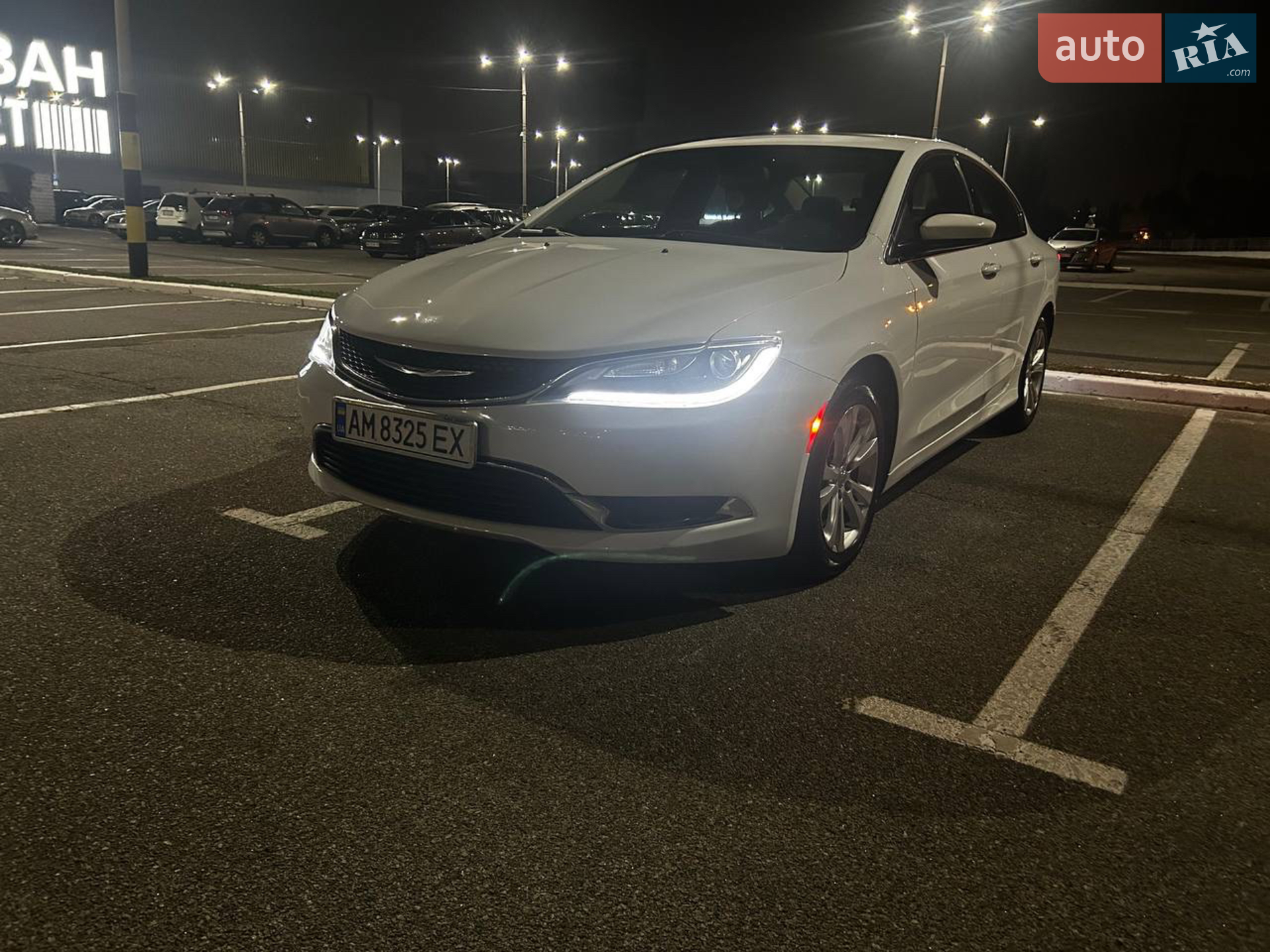 2014 Chrysler 200 - мініатюра 28