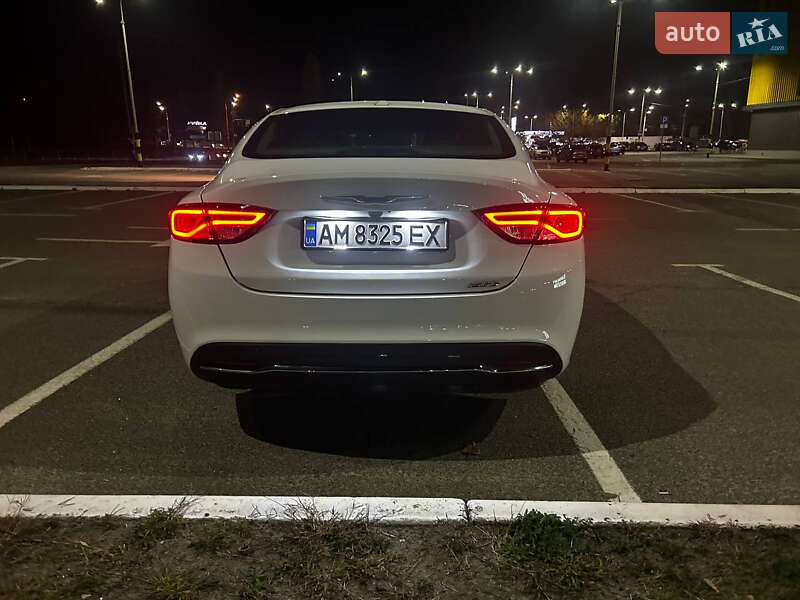 Седан Chrysler 200 2014 в Киеве фото 33 Седан Chrysler 200 2014 в Киеве