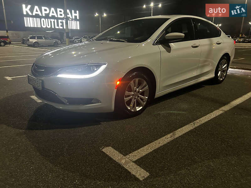 Седан Chrysler 200 2014 в Киеве фото 36 Седан Chrysler 200 2014 в Киеве