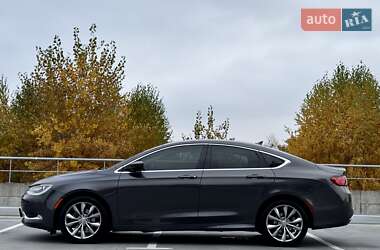 Седан Chrysler 200 2016 в Киеве