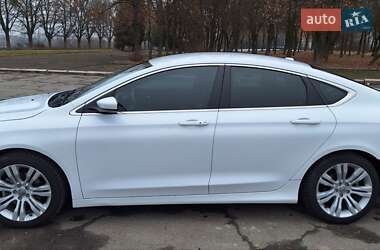 Седан Chrysler 200 2014 в Володимирі