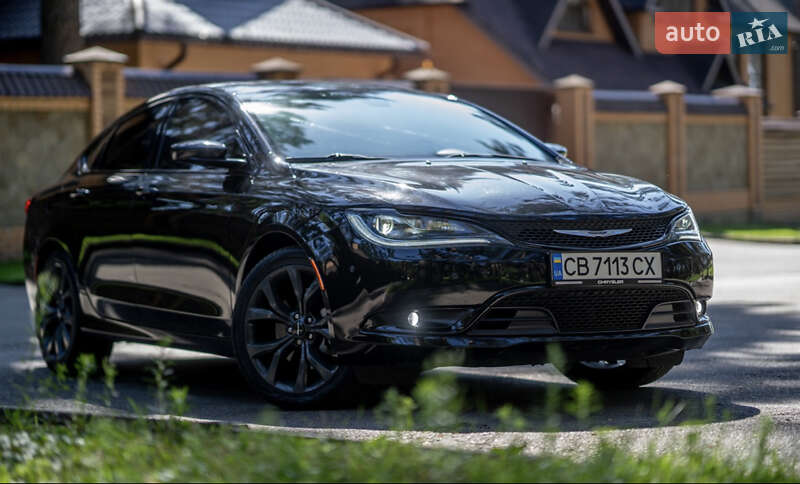 Седан Chrysler 200 2015 в Чернигове