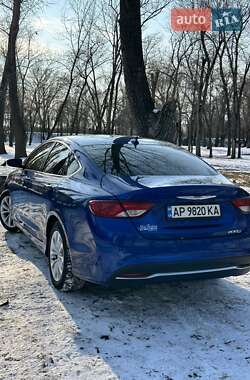 Седан Chrysler 200 2014 в 