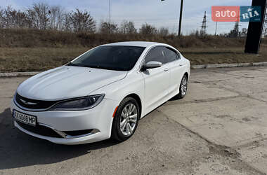 Седан Chrysler 200 2015 в 