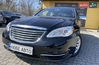 Chrysler 200 2013