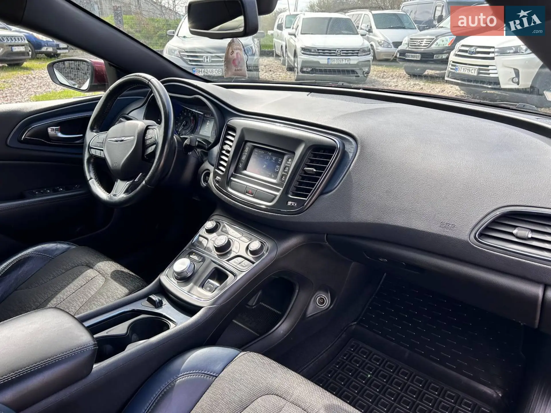 2014 Chrysler 200 - мініатюра 30